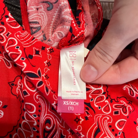 red bandanna print top! - Picture 3 of 3